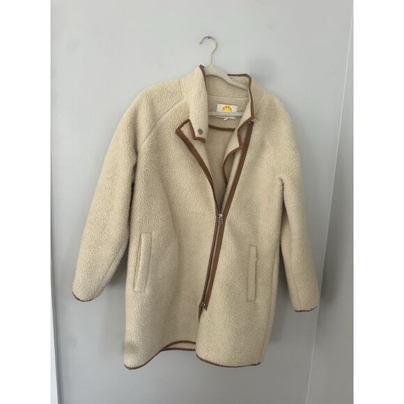 C&C California Jacket Tan Sherpa Teddy Coat Dual Pocket Zip Front Long Sleeve L - Picture 1 of 6
